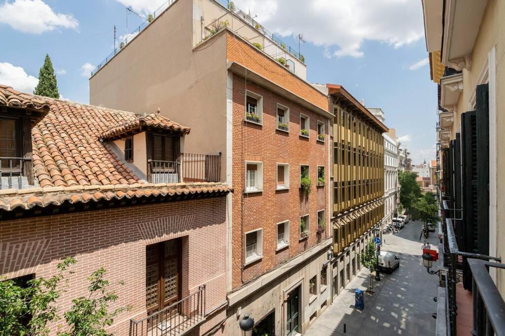 Flat In Barrio De Las Letras / Cervantes20 Madrid Ngoại thất bức ảnh